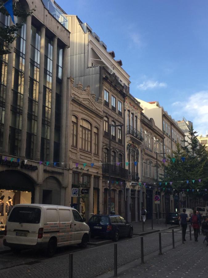 Central & Charming Clerigos Appartments Порто Екстериор снимка